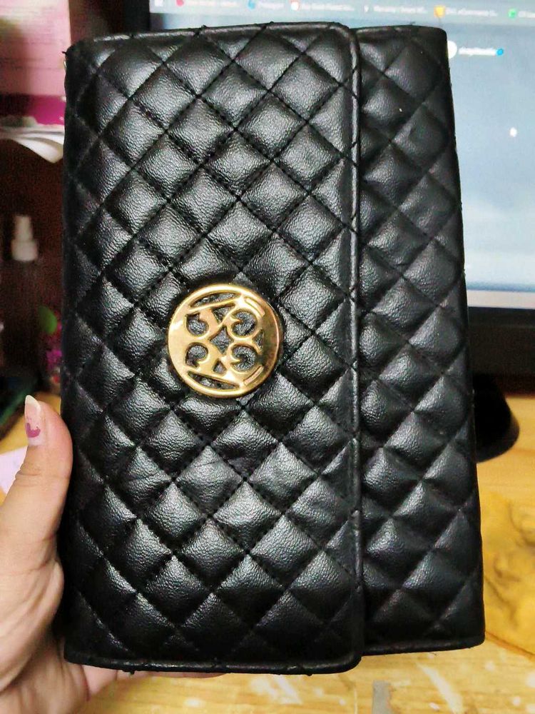 Large Chic Quilted Wallet