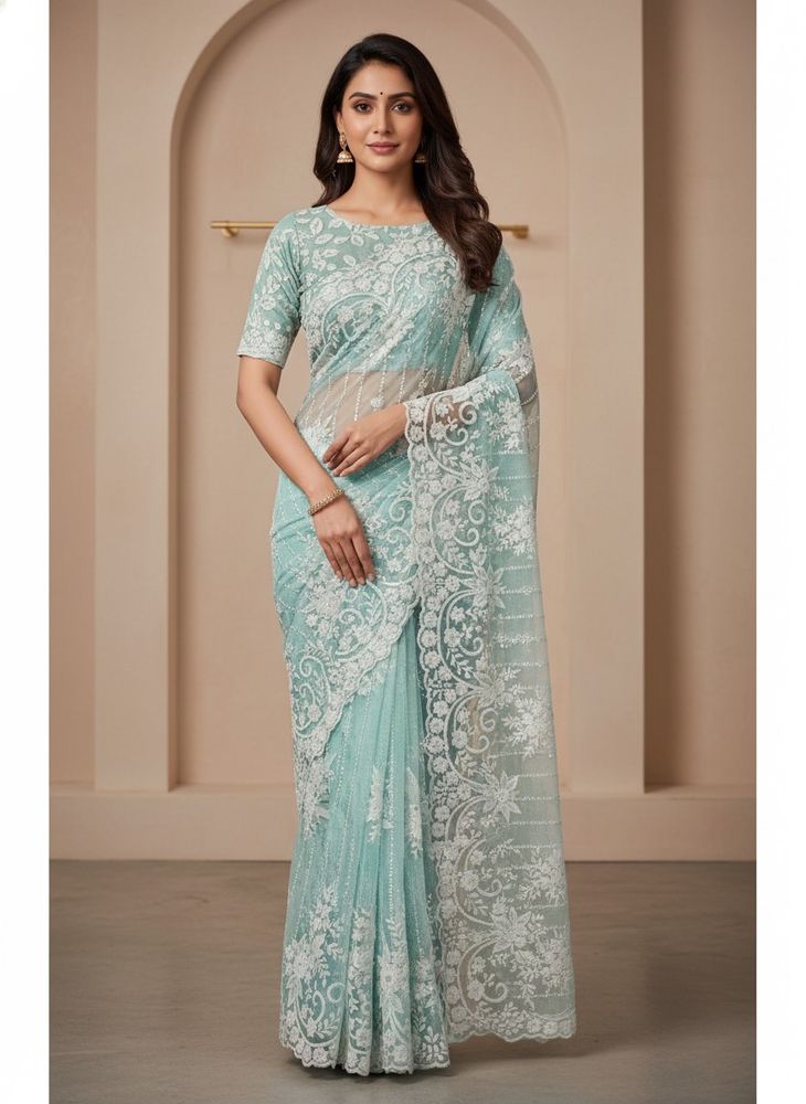 Elegant Embroidered saree.. with padded blowse