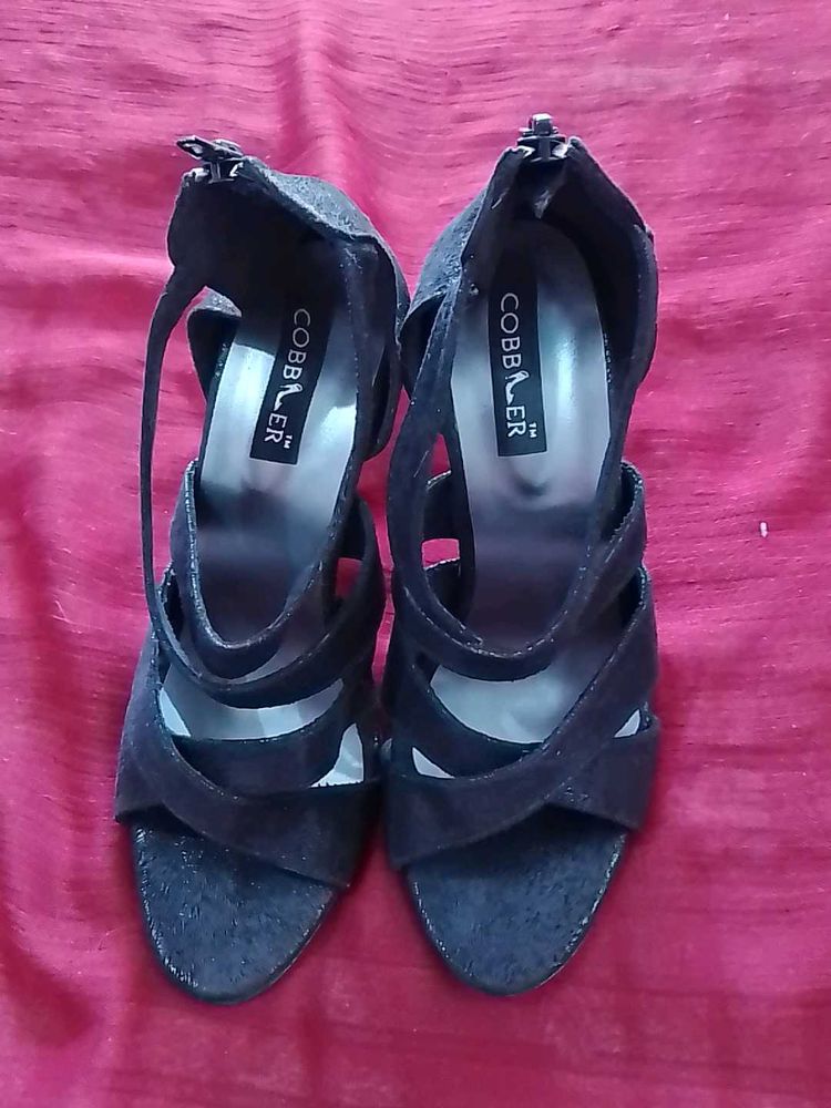 Cobbler Heels - Size 7