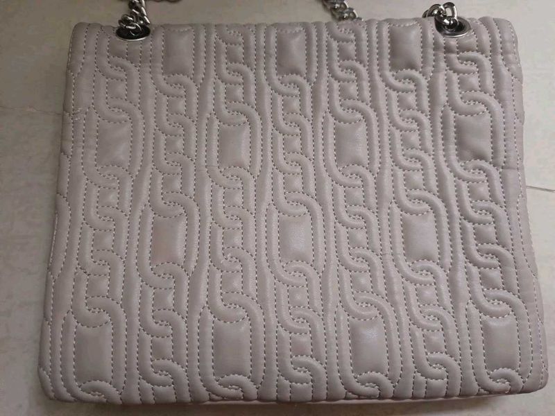 Elegant Quilted Clutch Bag