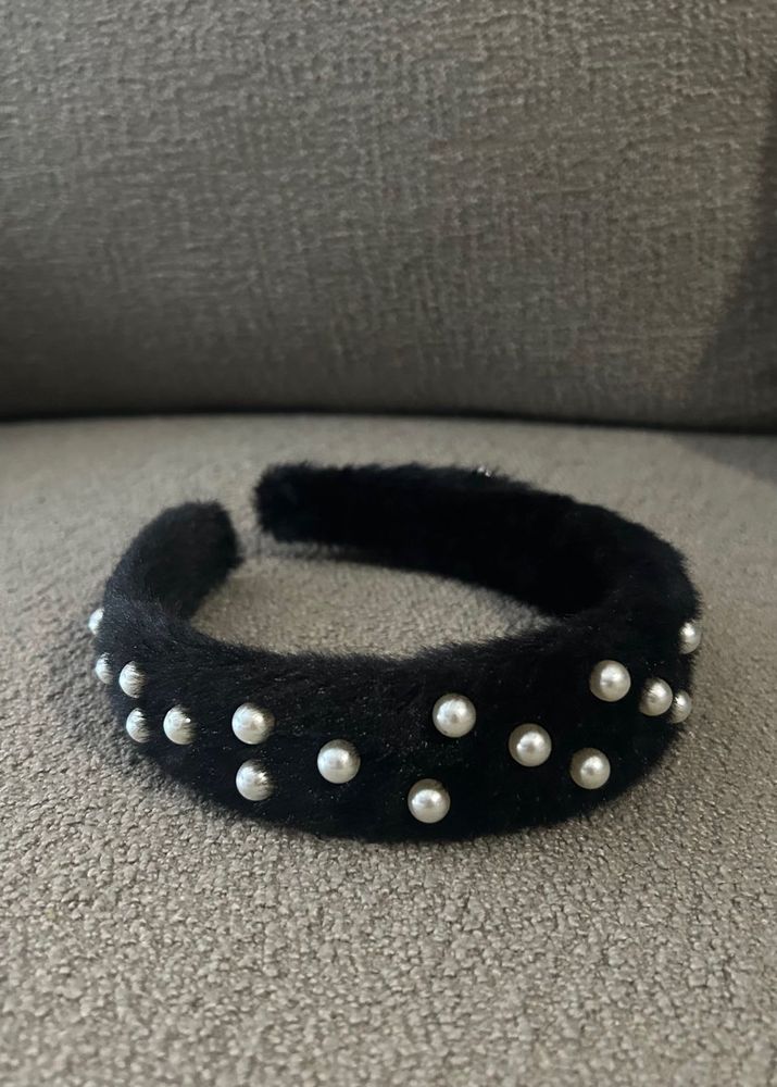 Brand New Black Velvet Pearl Headband