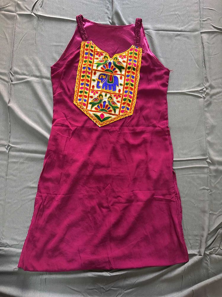 navratri burgandy sleeveless kurta