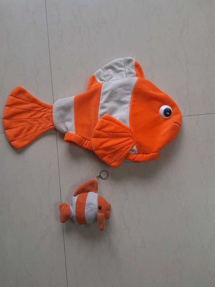 From USA Disneyland - NEMO Cap &amp; keychain