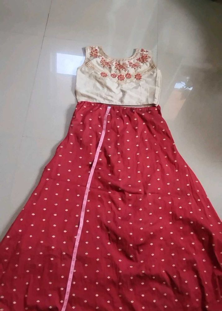 Embroidered Crop Top &amp; Skirt Set