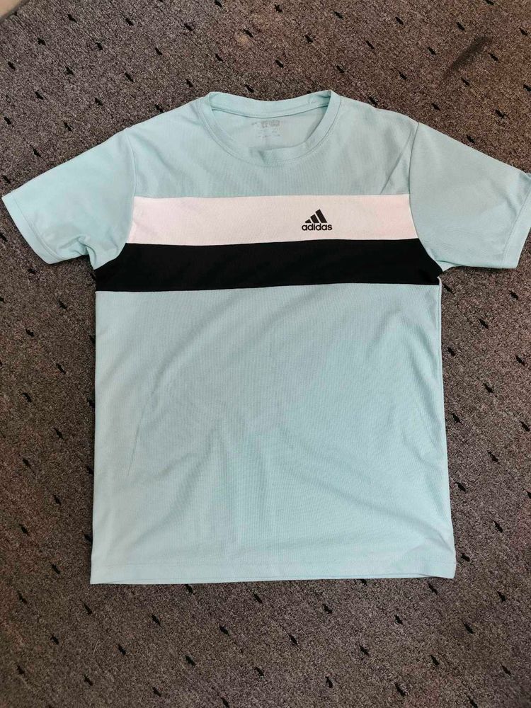 sports tshirt