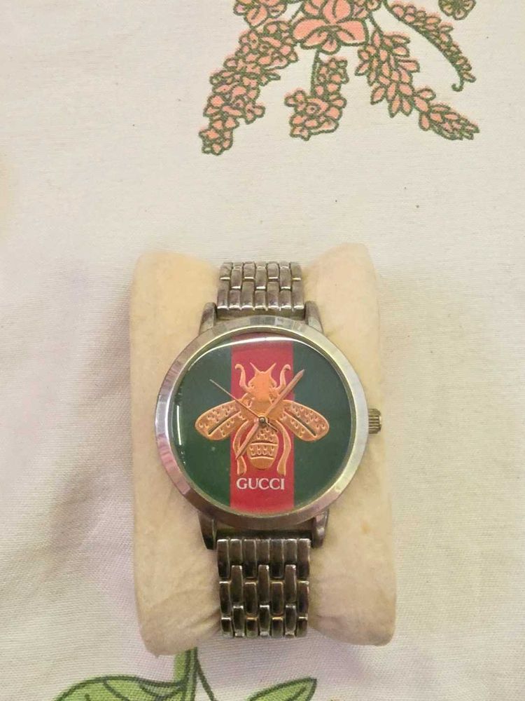 Gucci Bee Watch
