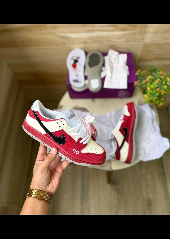Nike