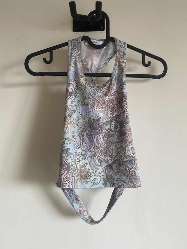 Backless Crop Top from Bershka