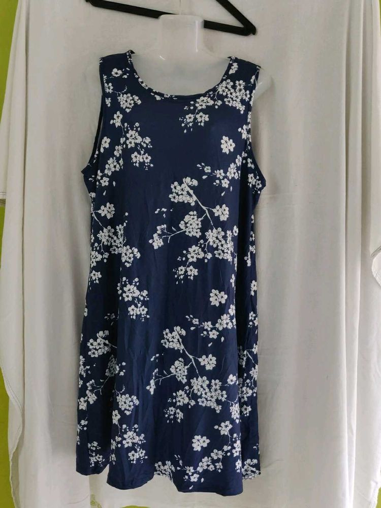 Emery rose(shein) Navy Floral Sleeveless Dress