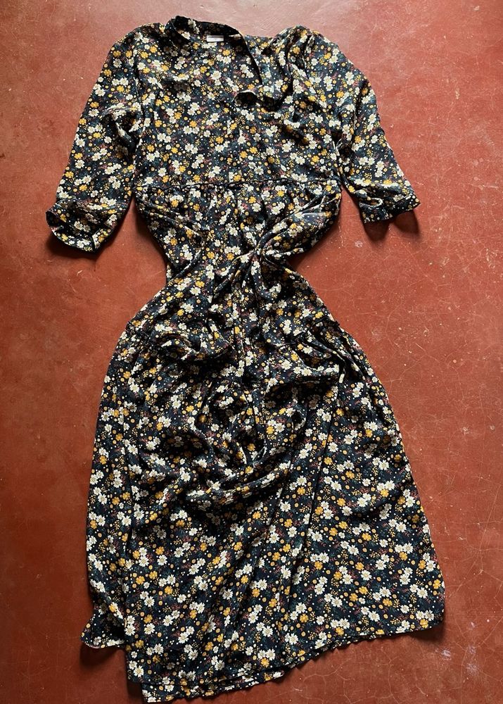 Chic Floral Print Midi Dress