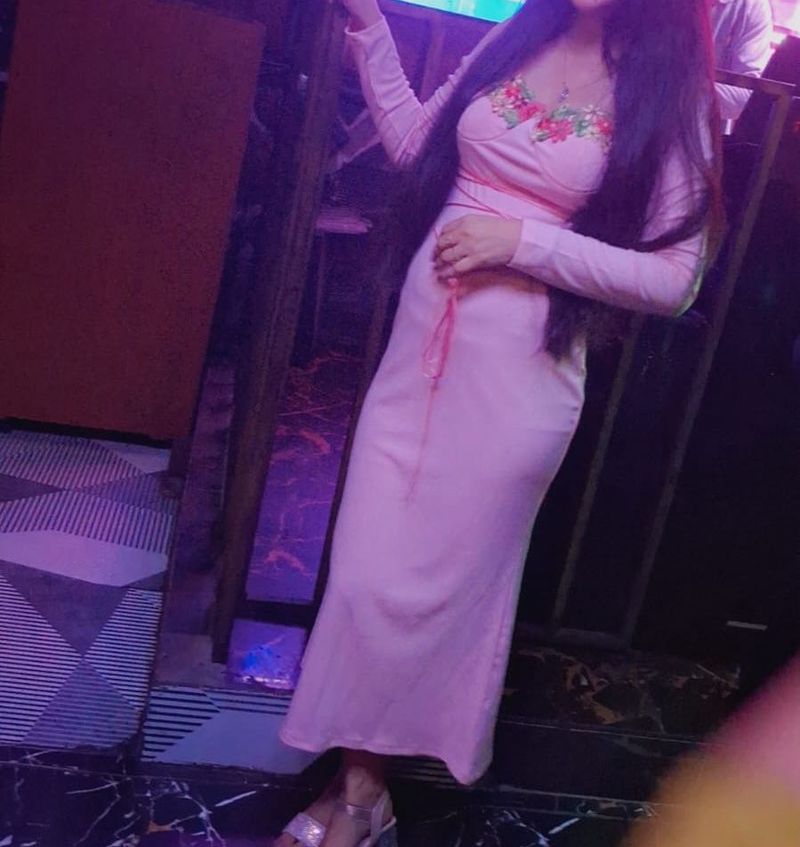 savana pink birthday dress