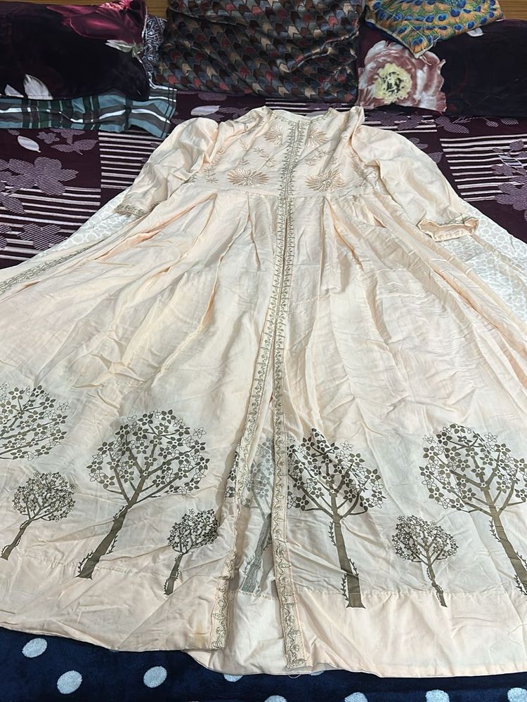 Elegant kurta skirt set size: medium to xl