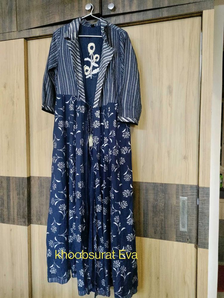 Stylish Navy Blue Ethnic Gown