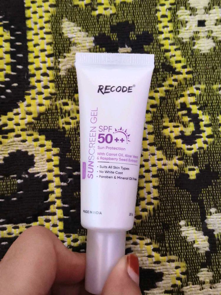 Recode Sunscreen Gel SPF 50++