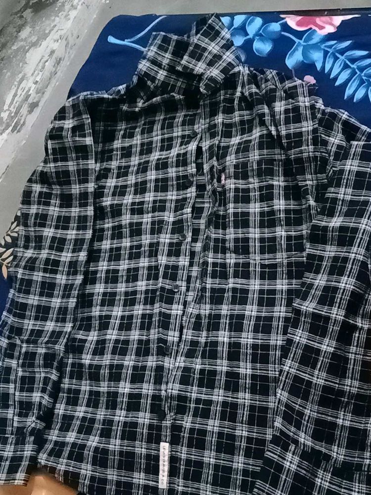 Classic Plaid Men's Shirt