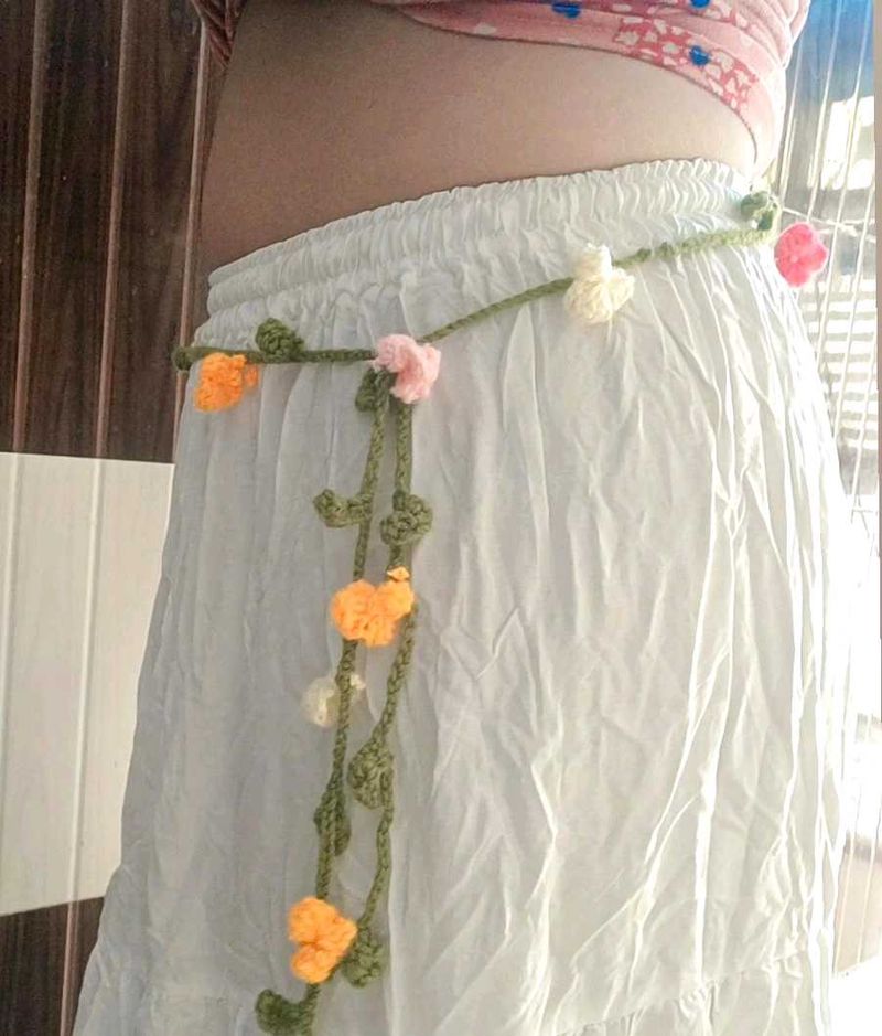 Pinteresty🎀Boho Floral Crochet Belt