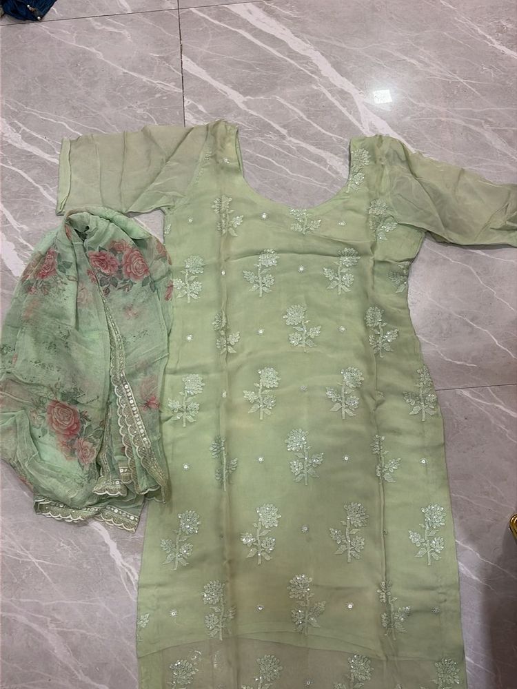 Elegant Pastel Kurta Set with Dupatta