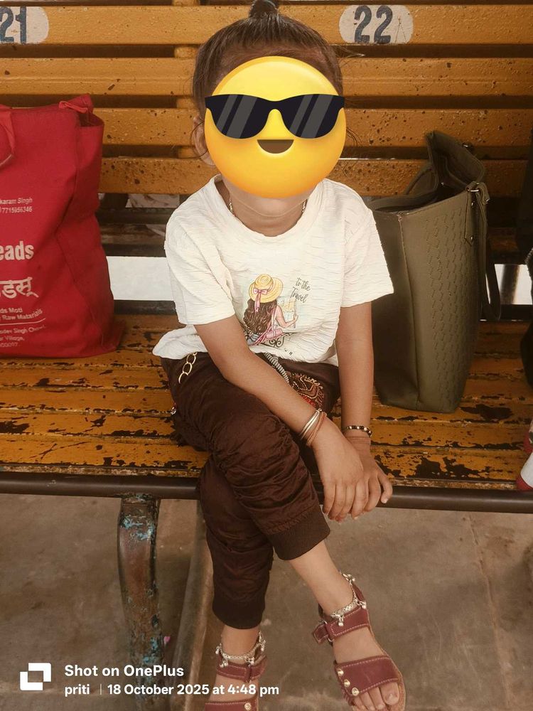 Cute Girls' T-Shirt and Pants Set