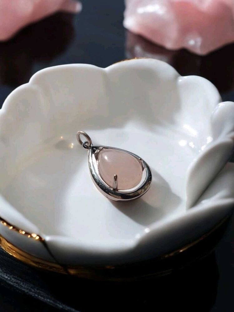 Rose Quartz Drop Crystal Pendant