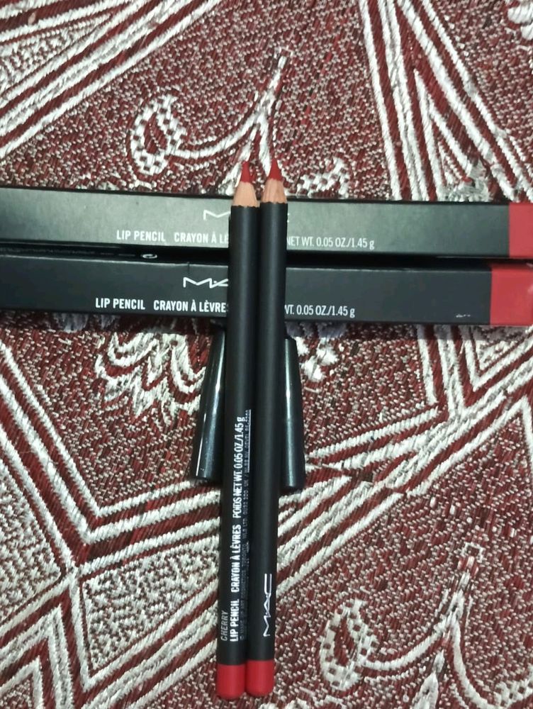 🍒 Cheery MAC Lip Liner