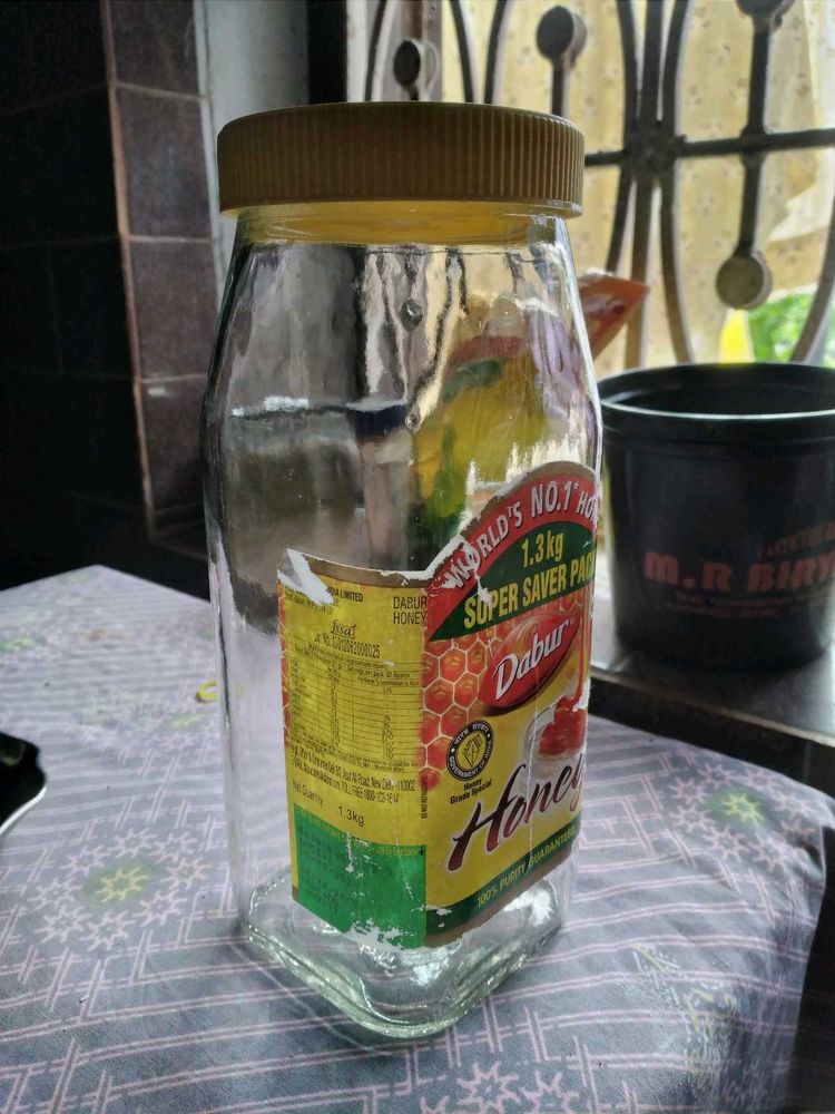 Empty Glass Honey Jar 🐝🐝🐝🐝🐝🐝🐝🐝🐝