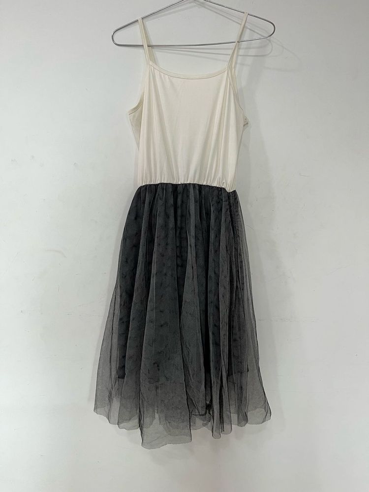 Chic Tulle Midi Dress