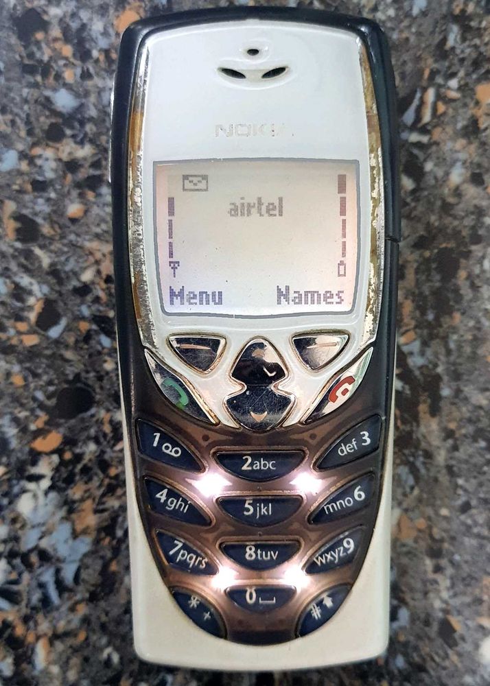 Vintage Nokia 8310 Mobile Phone