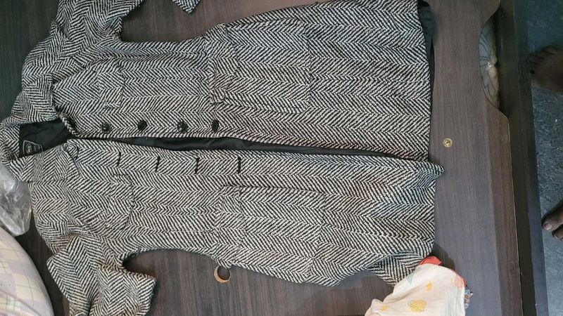 Chic Herringbone Jacket