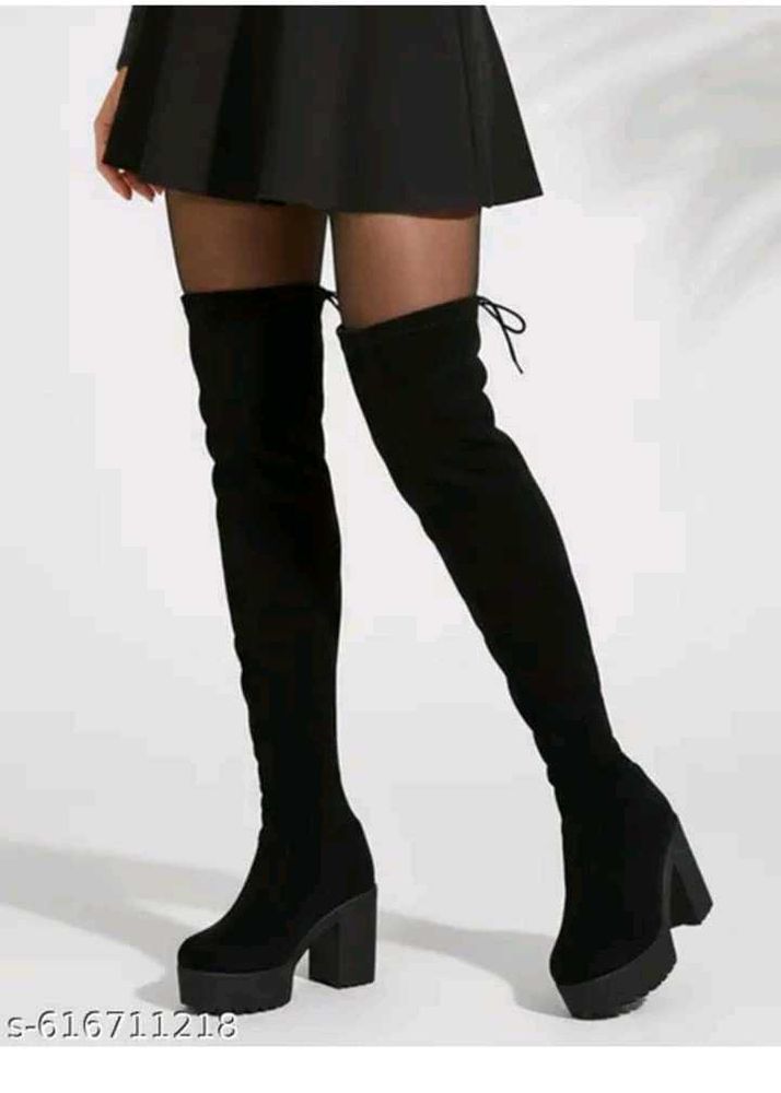 Stylish Black Thigh High Boots