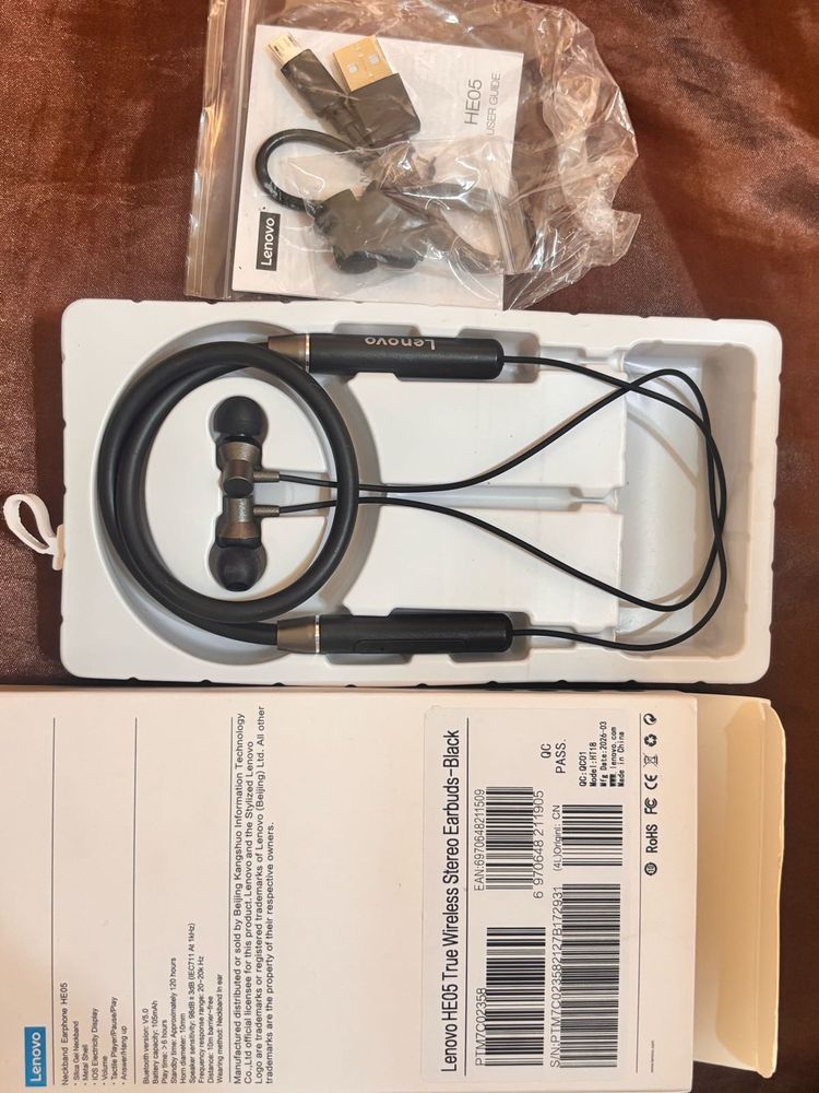 Lenovo HE05 Wireless Earbuds - Black