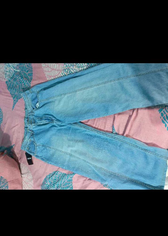 Light Wash Wide Leg Jeans
