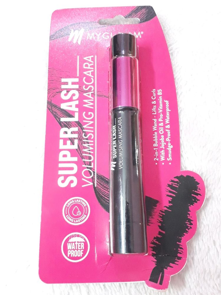 MyGlamm Super Lash Volumising Mascara (Black Shade