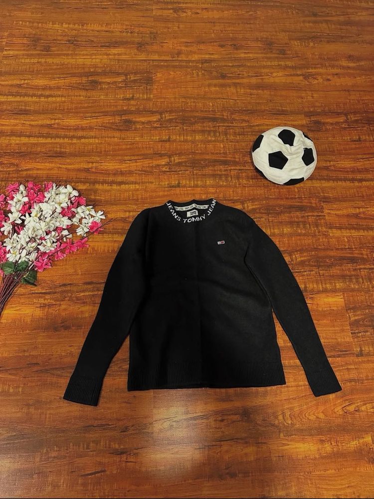 Tommy Jeans Black Sweater