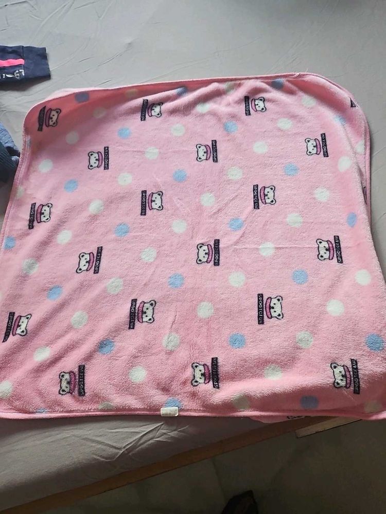 Cute Bear Print Baby Blanket
