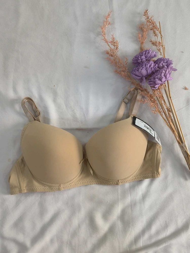 Comfortable Beige Push-Up Bra