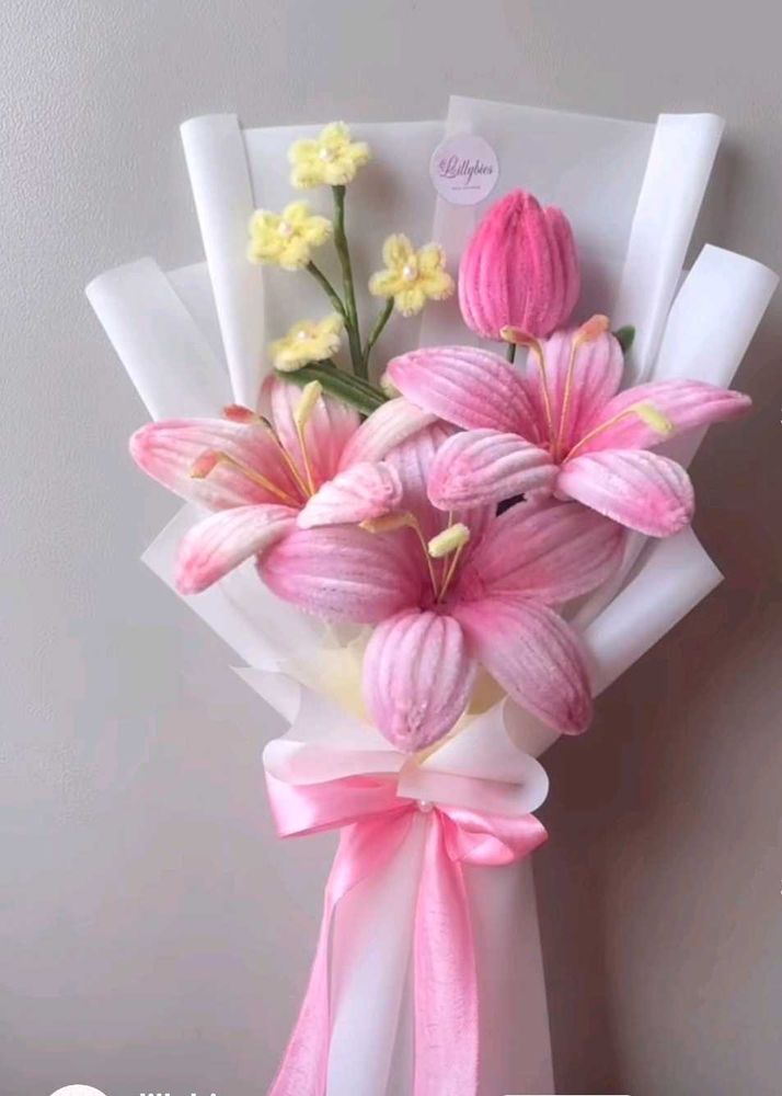 Handmade Crochet Lily Flower Bouquet