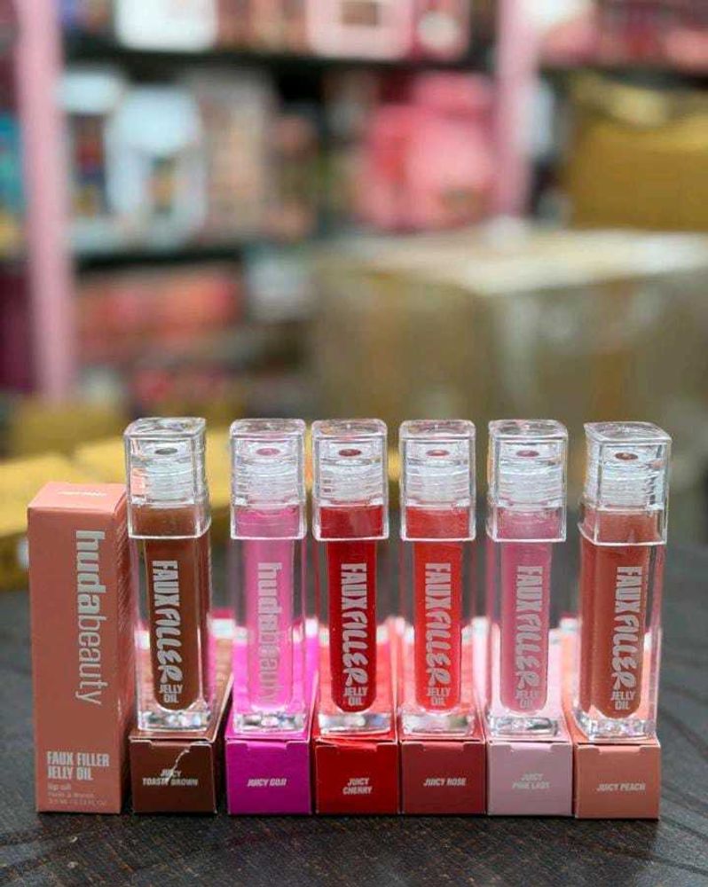 Huda Beauty Faux Filler lip Oil