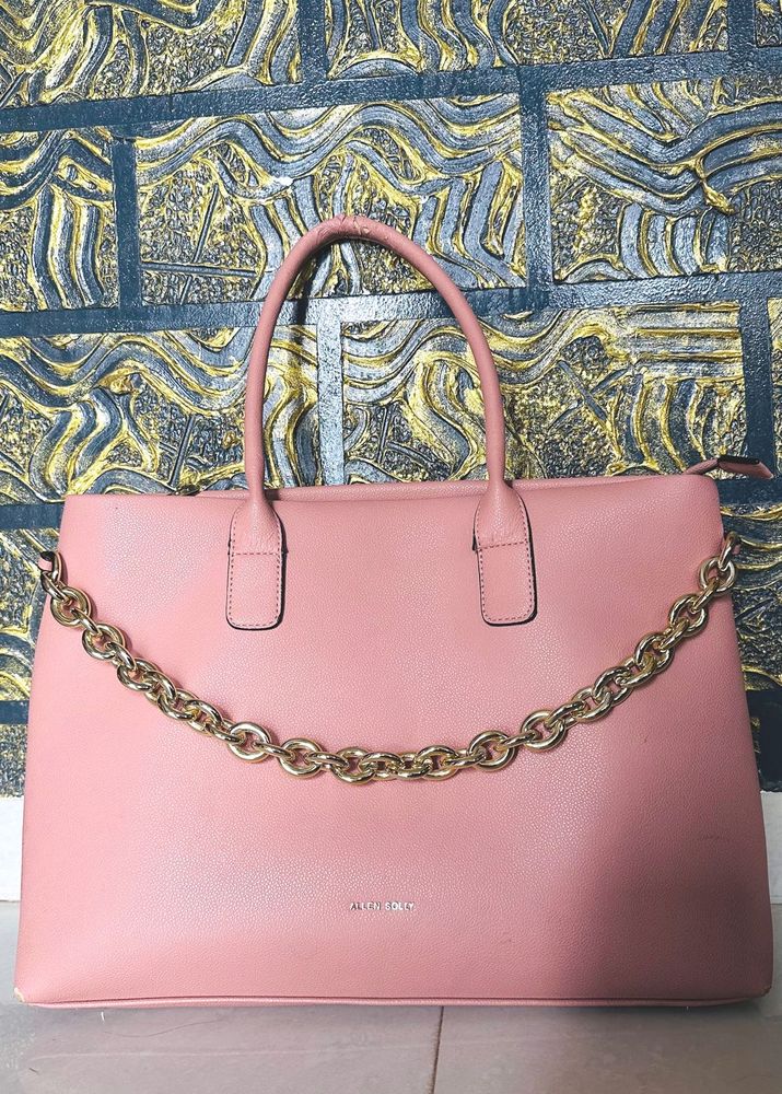 Peach Shoulder Bag 💼