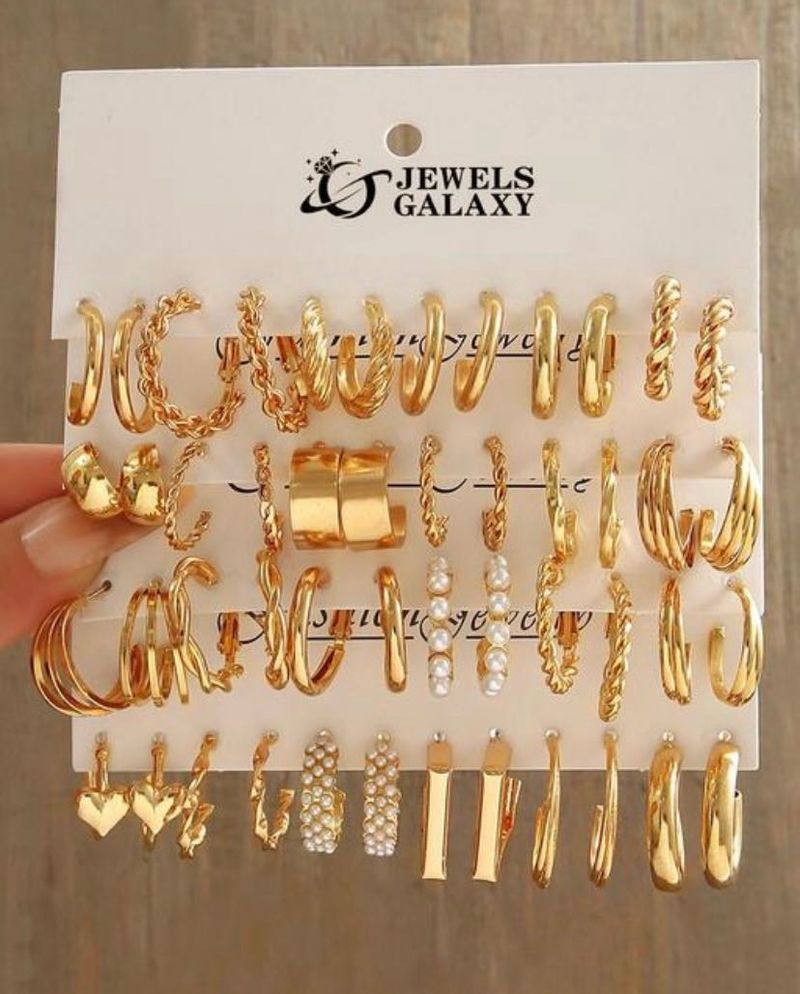 Gold Tone Hoop Earring Set