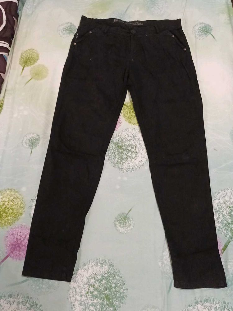 Black Straight Leg Pants