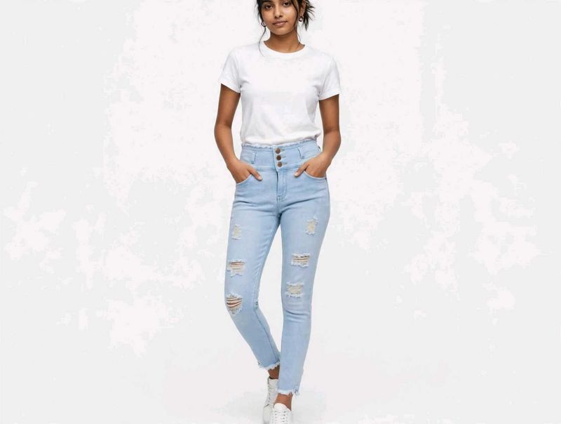 Light Wash Ripped High-Waist Jeans