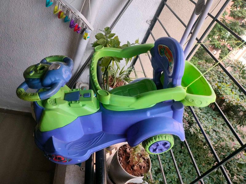 kids car toy upto 5 yrs age group