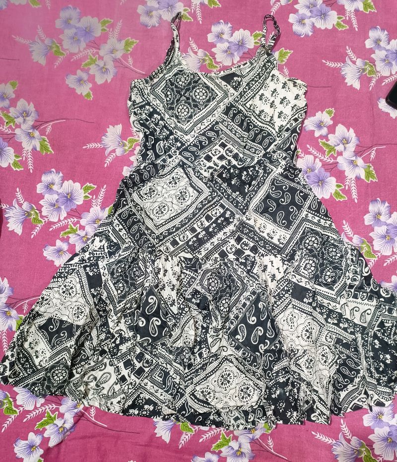 Criss Cross Back Cute Mini Dress