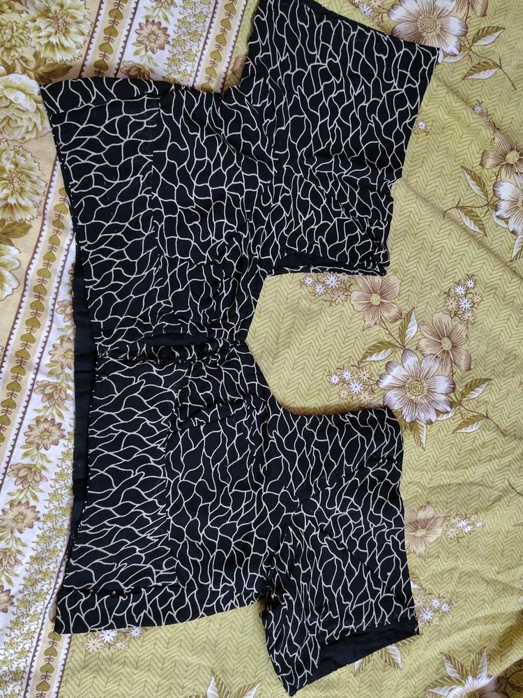 36 size Stylish Black &amp; White Saree Blouse