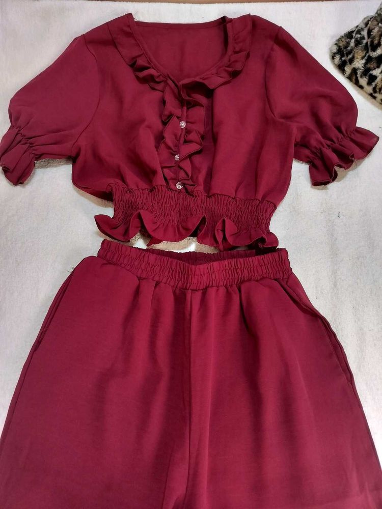 Cute Maroon Ruffle Co-ord Set ♥️🍒