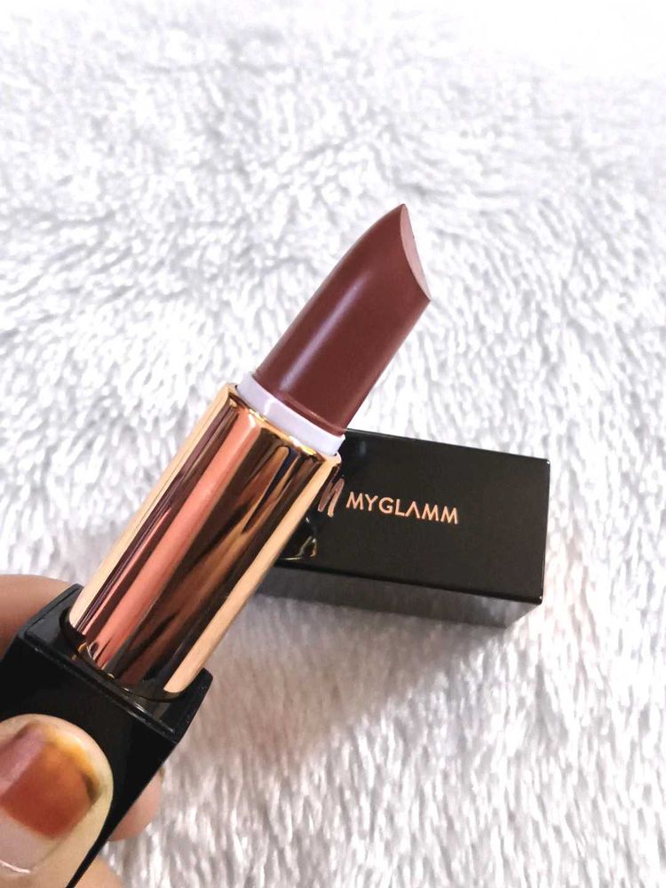 MyGlamm Manish Malhotra Soft Matte Lipstick - Suga