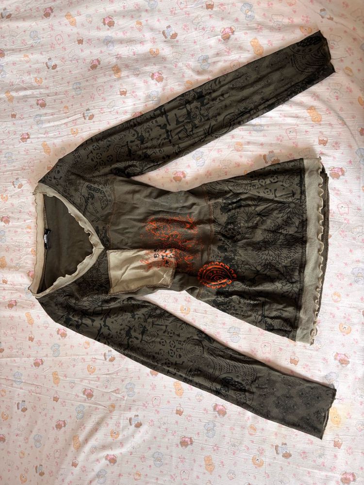 Vintage Print Long Sleeve Top