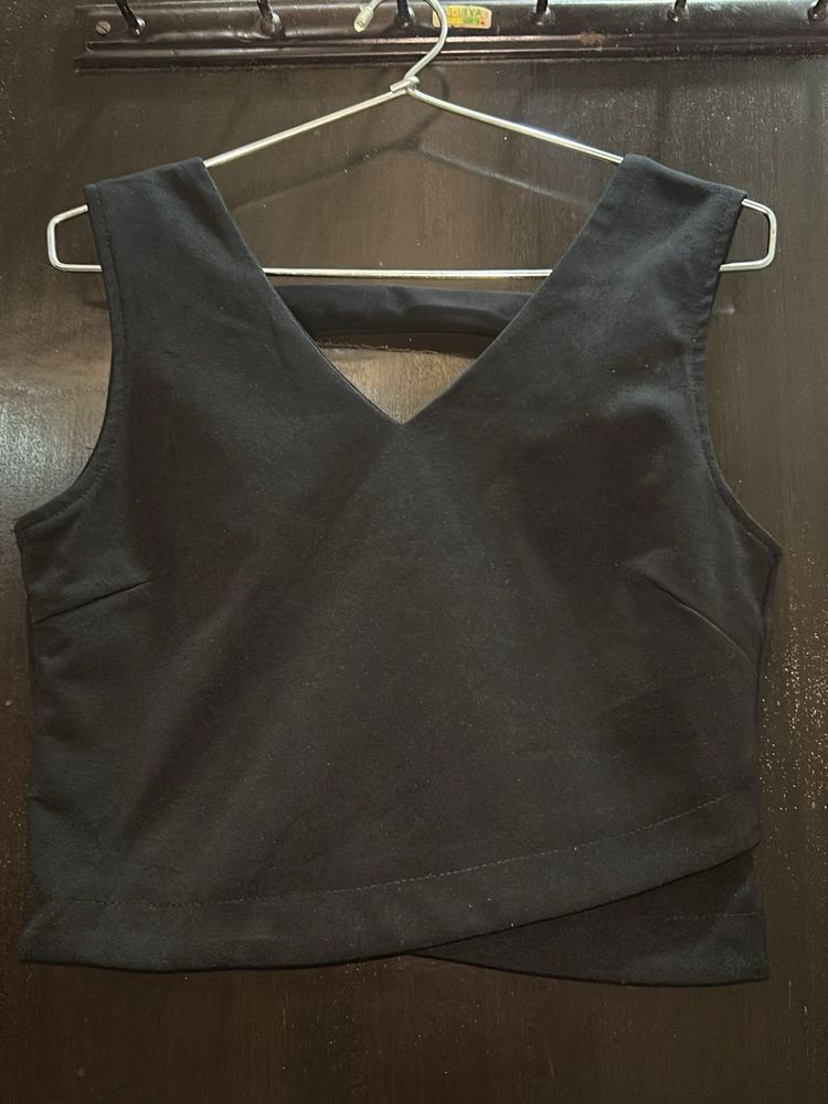 Crop Top🖤