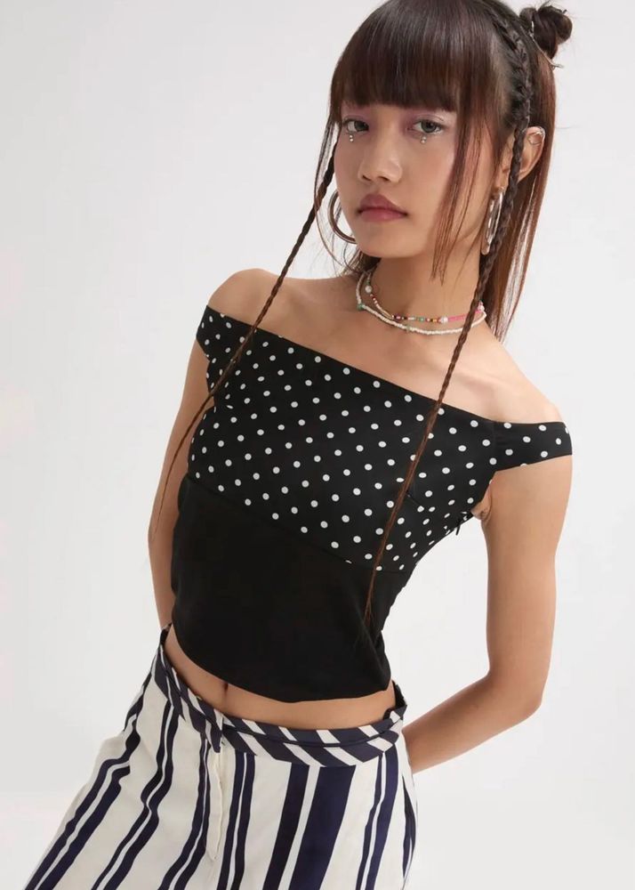 Y2k off shoulder polka dot top