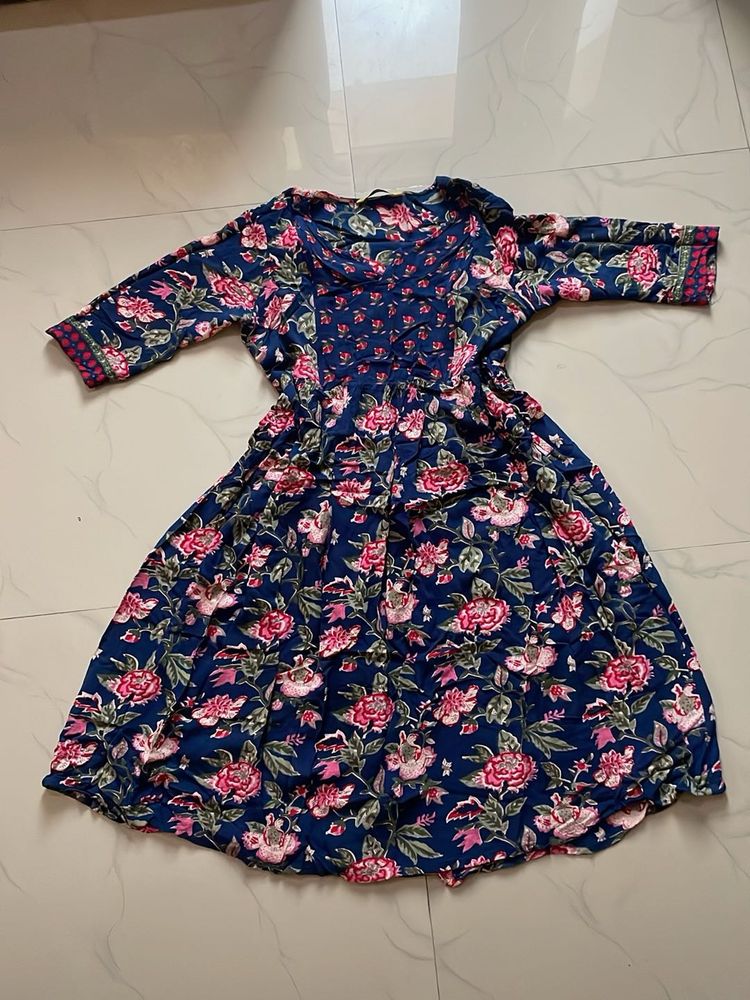 Blue Floral Print Kurta